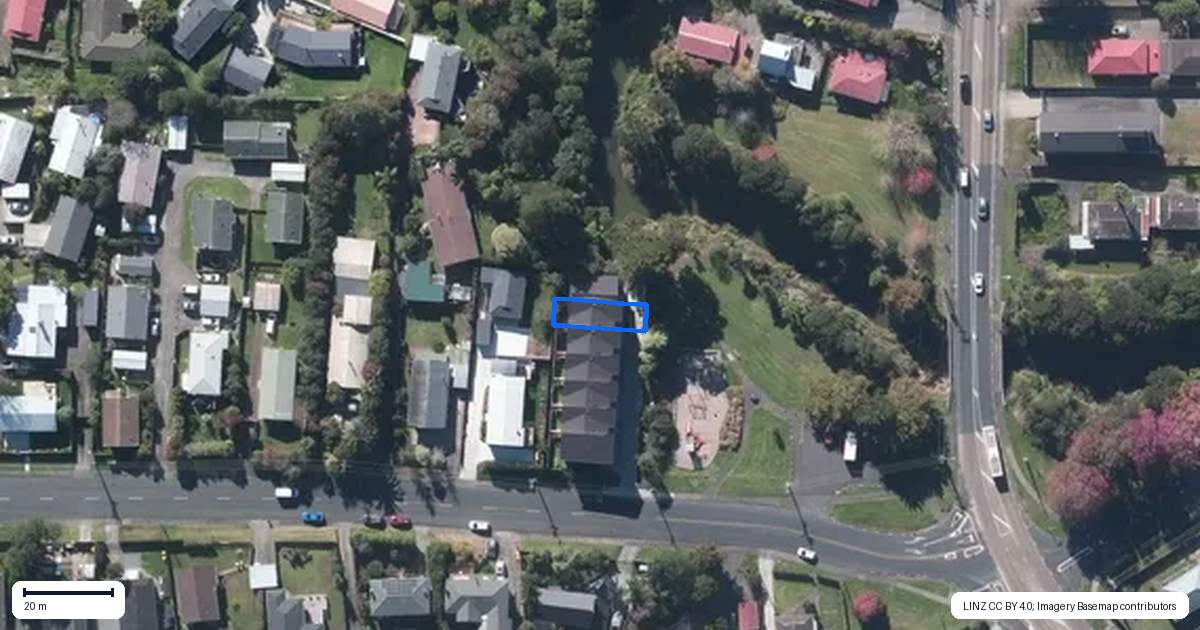 Property context map for 6/7 Glen Road, Ranui, Auckland