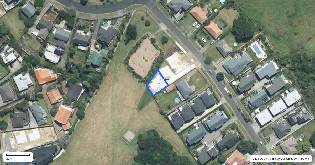 Property context map for 1D Fernwood Place, Wai o Taiki Bay, Auckland