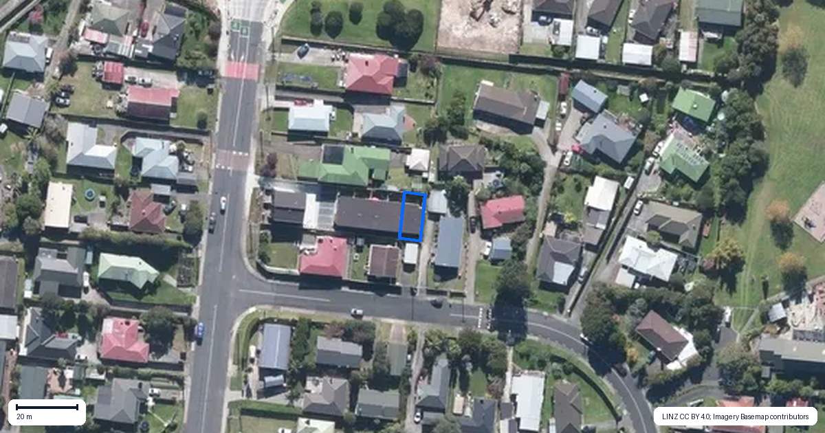 Property context map for 7/191 Rathgar Road, Henderson, Auckland