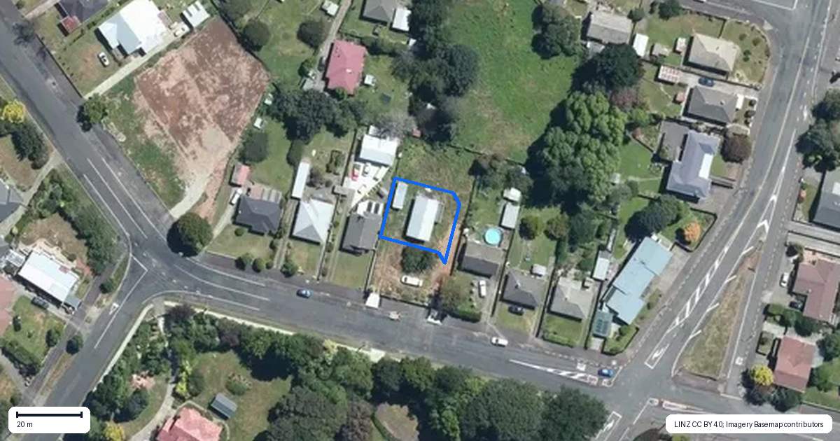 Property context map for 42 Cole Street, Dannevirke