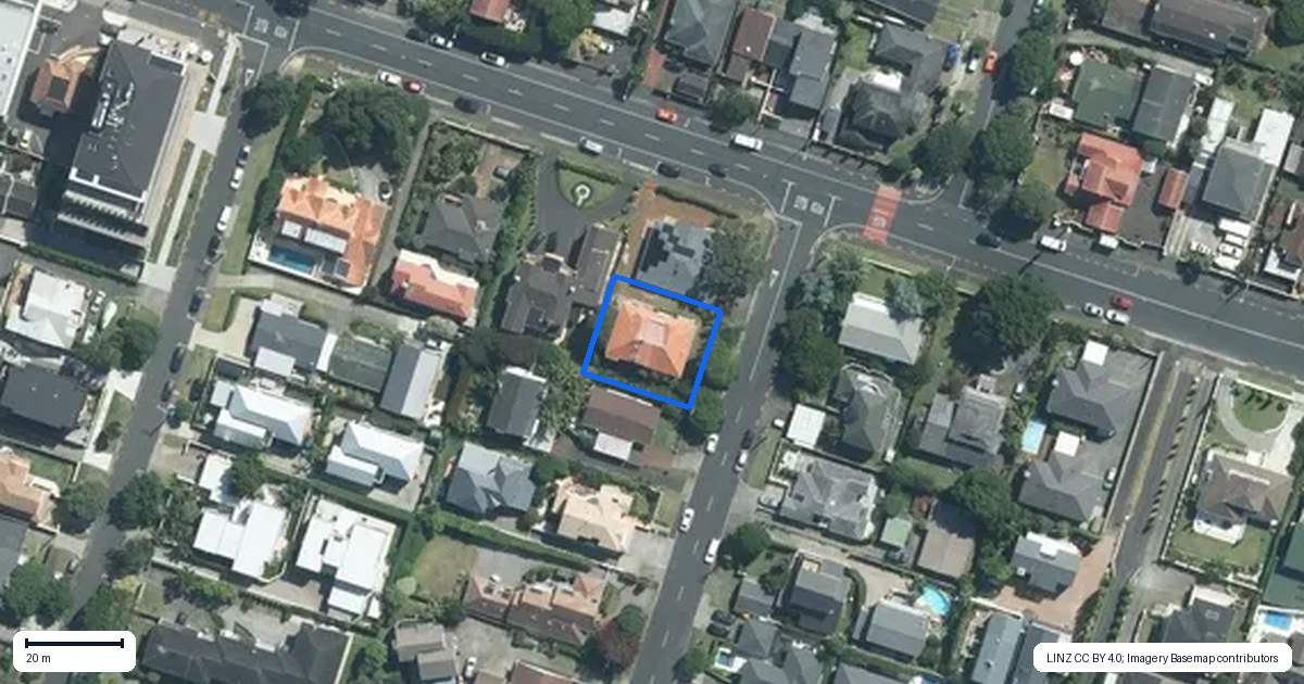 Property context map for 102A Kitchener Road, Milford, Auckland