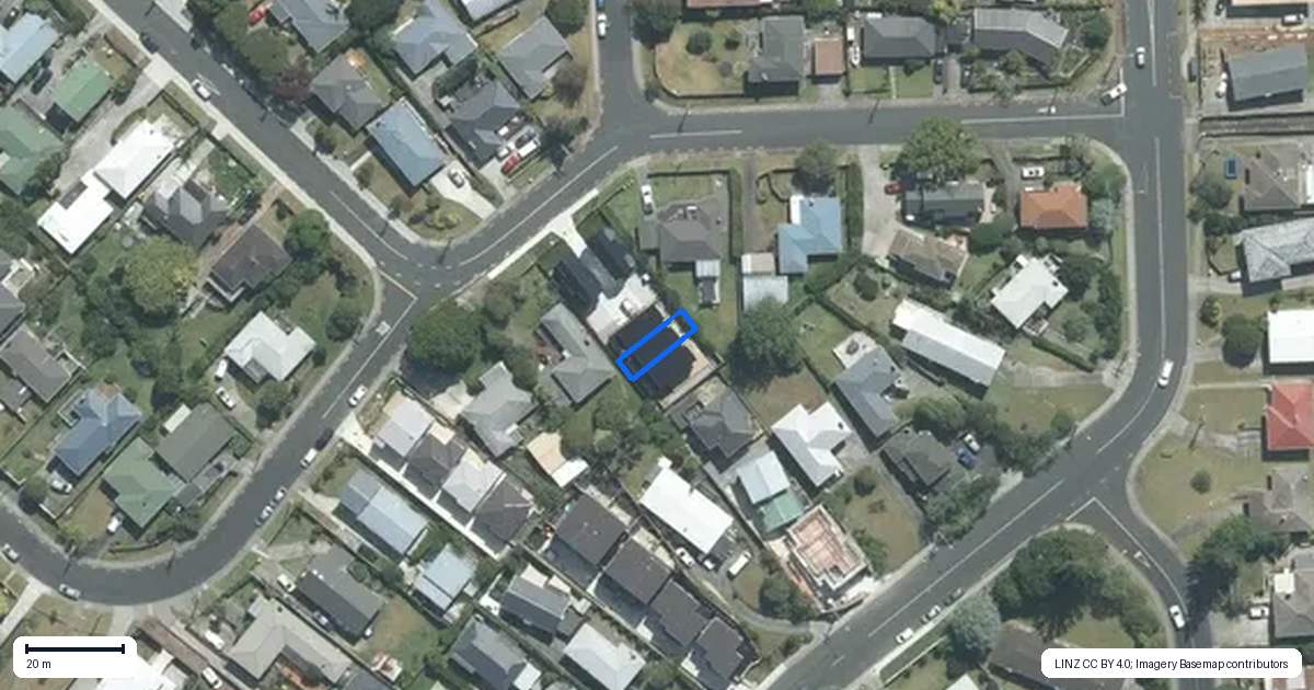 Property context map for 8D Trinidad Road, Sunnynook, Auckland