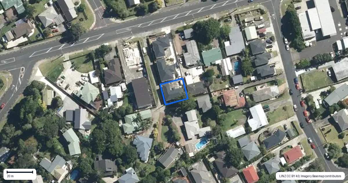 Property context map for 92D Godley Road, Green Bay, Auckland