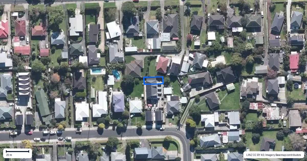 Property context map for 26F Enderby Drive, Te Atatu Peninsula, Auckland