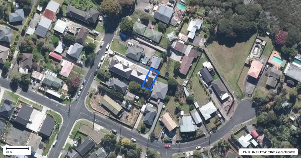 Property context map for 6/149 Tirimoana Road, Te Atatu South, Auckland