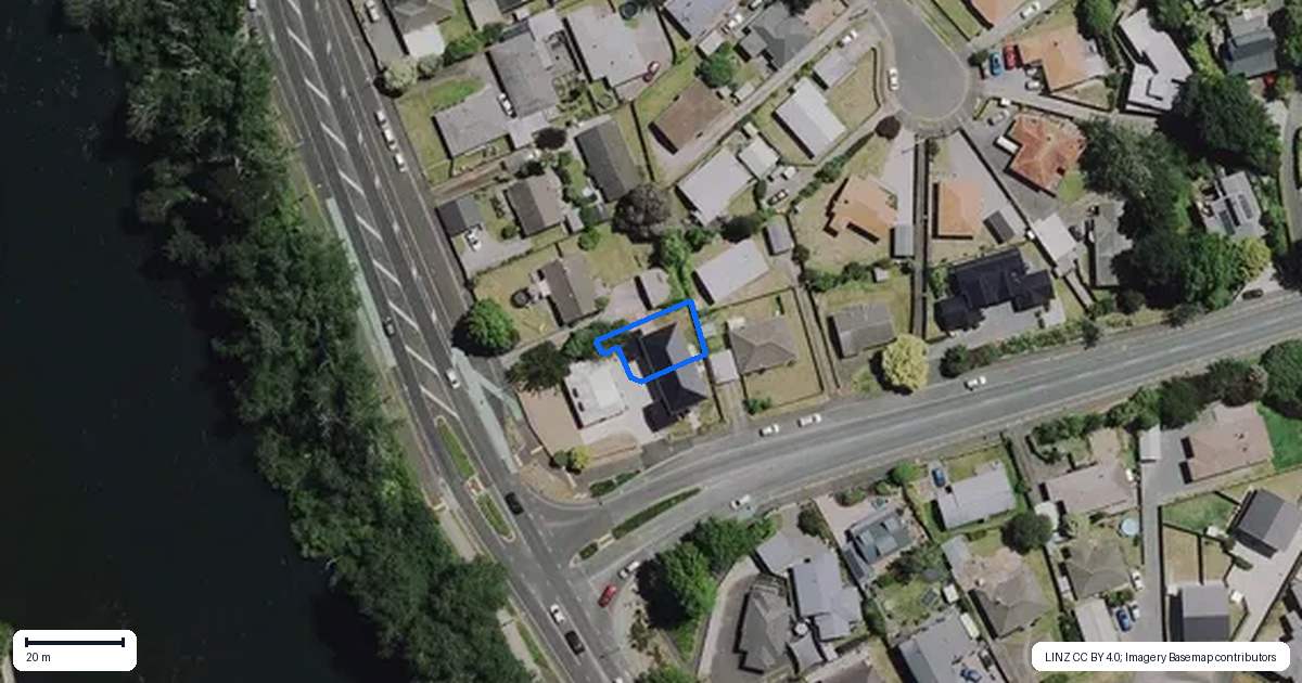 Property context map for 2/3 Clarkin Road, Fairfield, Hamilton