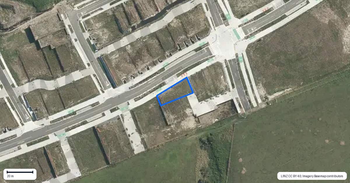 Property context map for 202 Henwood Road, Westgate, Auckland