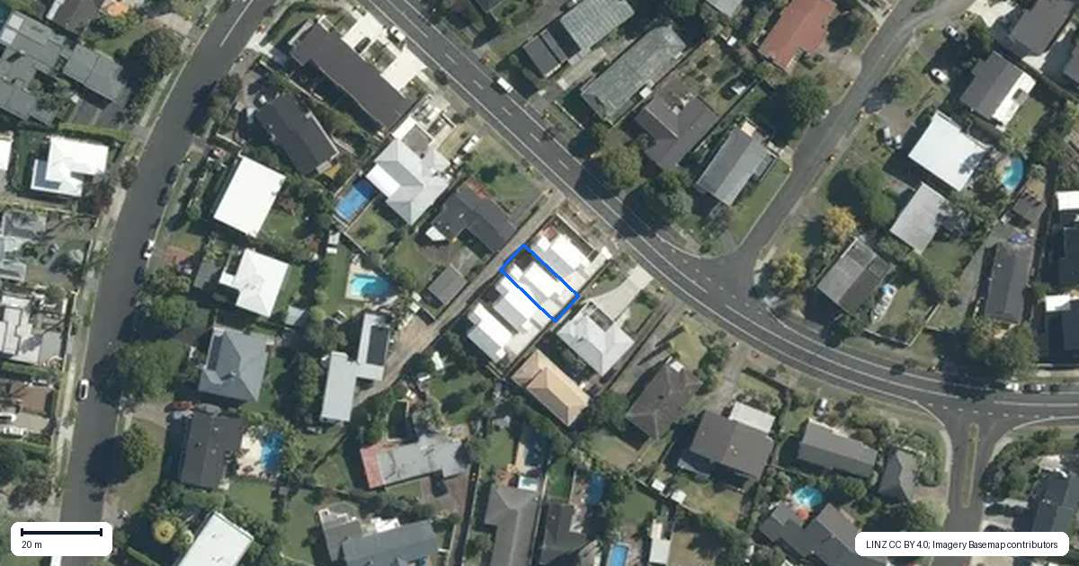 Property context map for 30B The Boulevard, Sunnyhills, Auckland