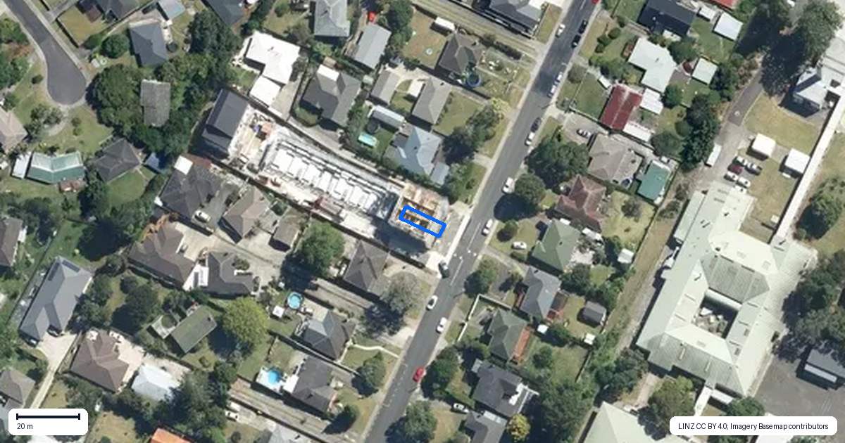 Property context map for 2/65 Stottholm Road, Titirangi, Auckland