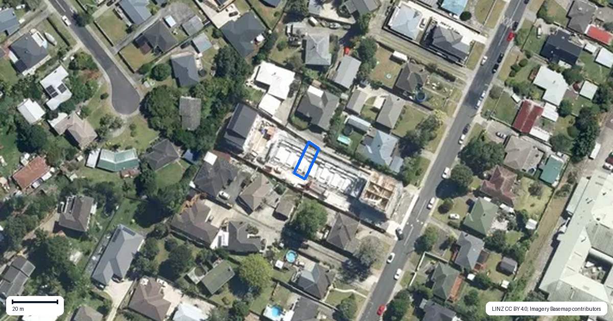 Property context map for 8/65 Stottholm Road, Titirangi, Auckland