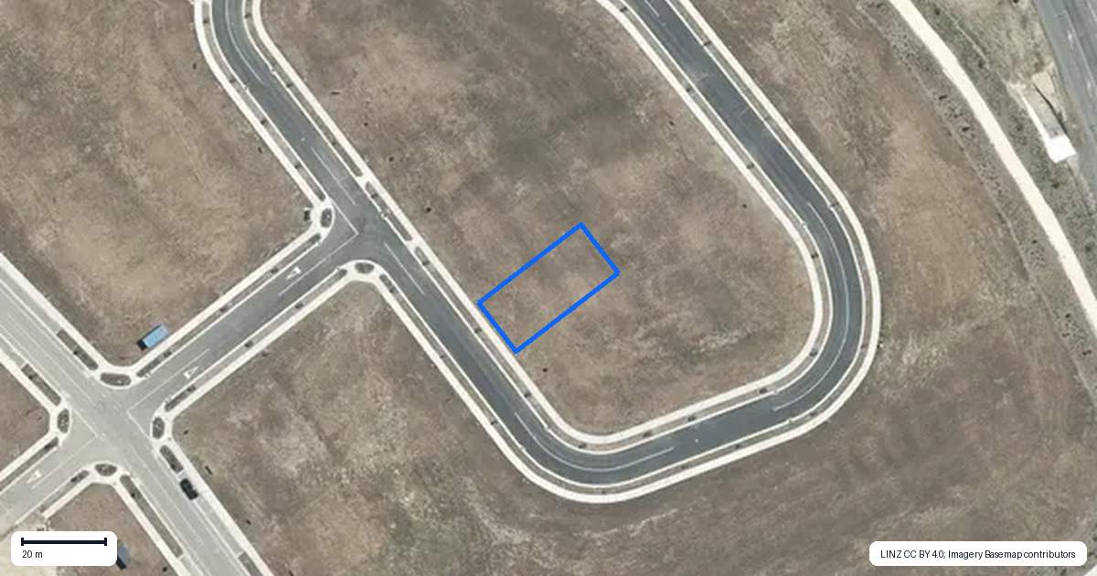 Property context map for 30 Annie Aranui Drive, Poraiti, Napier