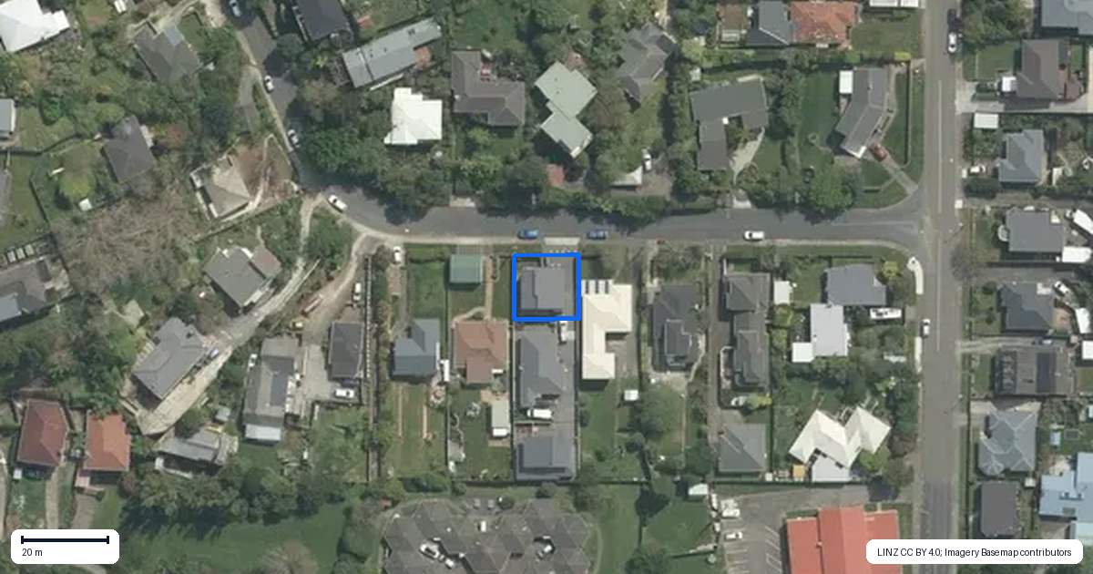 Property context map for 7A Romney Square, Tawa, Wellington