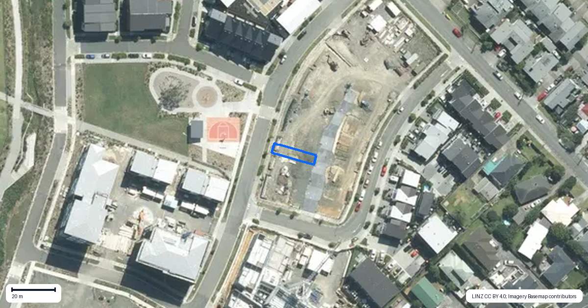 Property context map for 57 Cadness Street, Northcote, Auckland