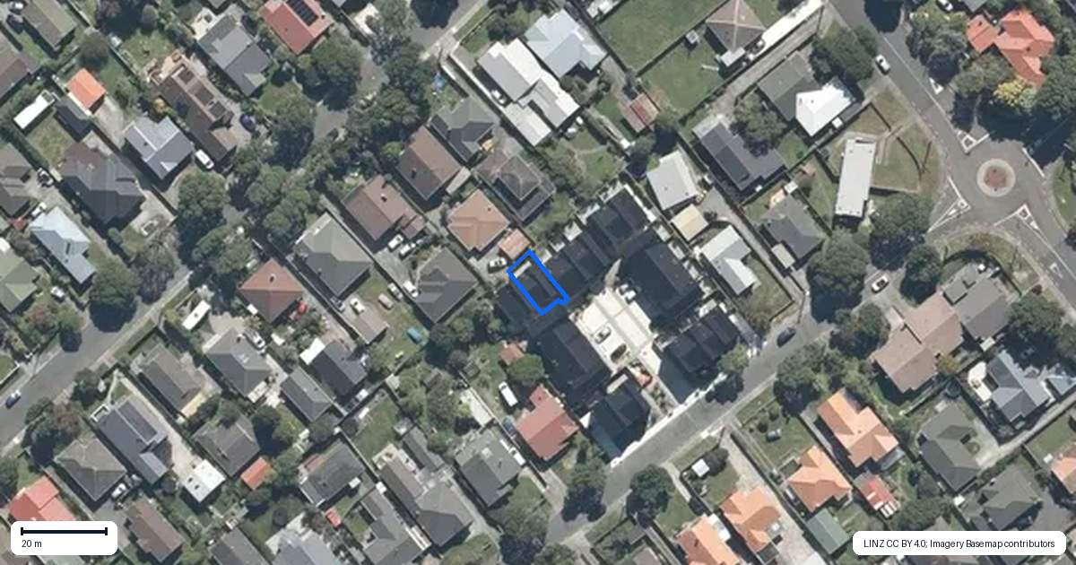Property context map for 8/15 Brook Street, Waiwhetu, Lower Hutt