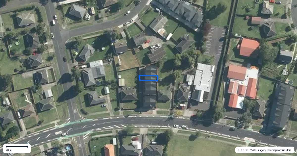 Property context map for 6/135 Taniwha Street, Glen Innes, Auckland