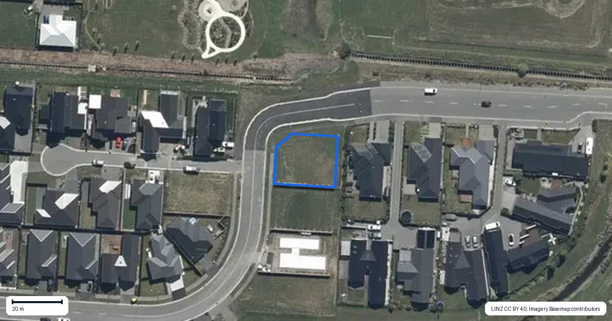 Property context map for 33 Redbrook Road, Casebrook, Christchurch