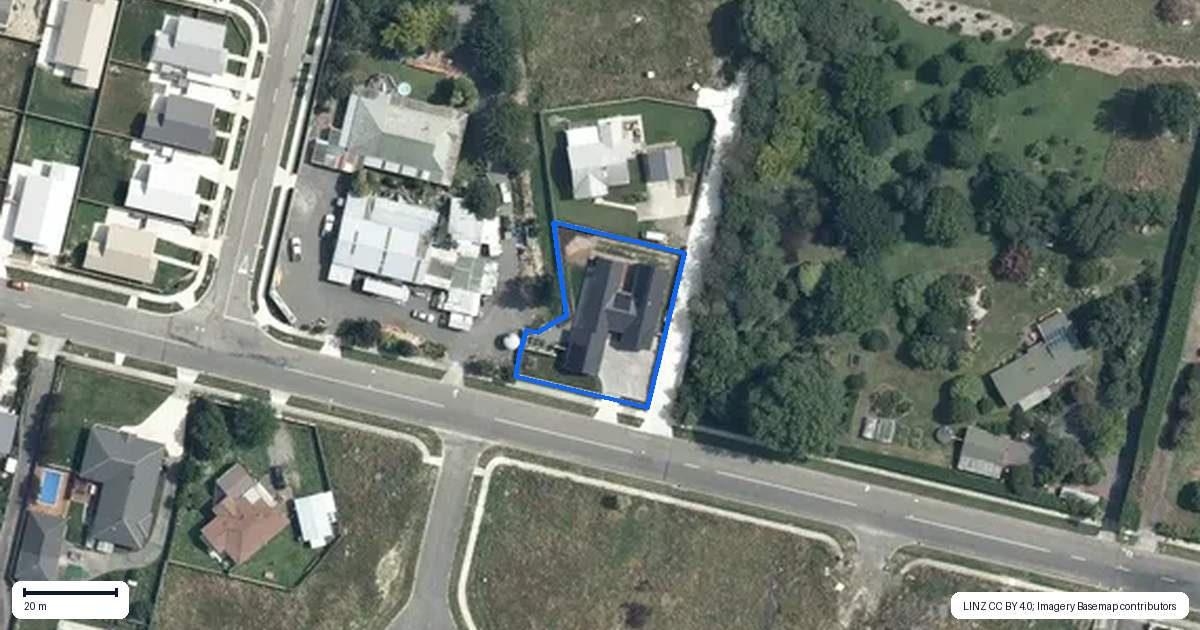 Property context map for 110 Port Street East, Maewa, Feilding