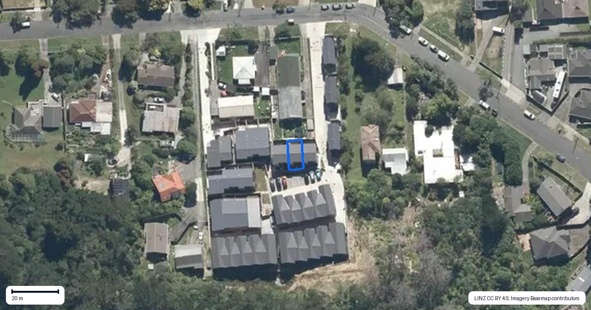 Property context map for 5/33 Raukawa Street, Stokes Valley, Lower Hutt