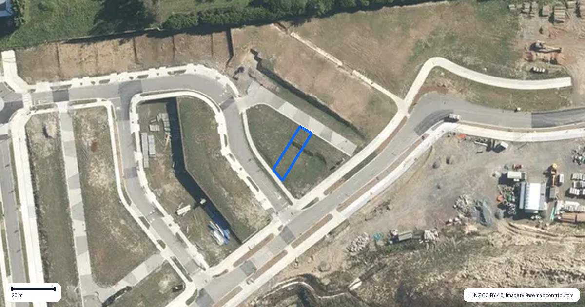 Property context map for 5 Whiteywood Street, Westgate, Auckland
