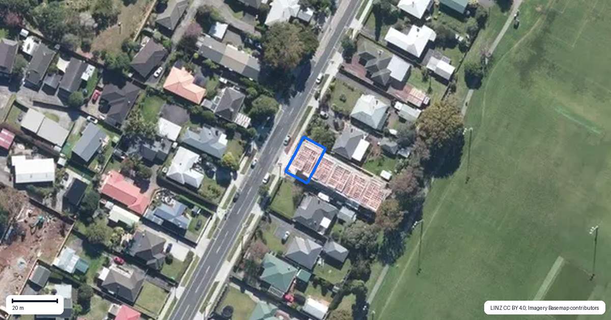 Property context map for 80A Matipo Road, Te Atatu Peninsula, Auckland