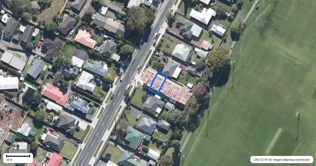 Property context map for 80B Matipo Road, Te Atatu Peninsula, Auckland