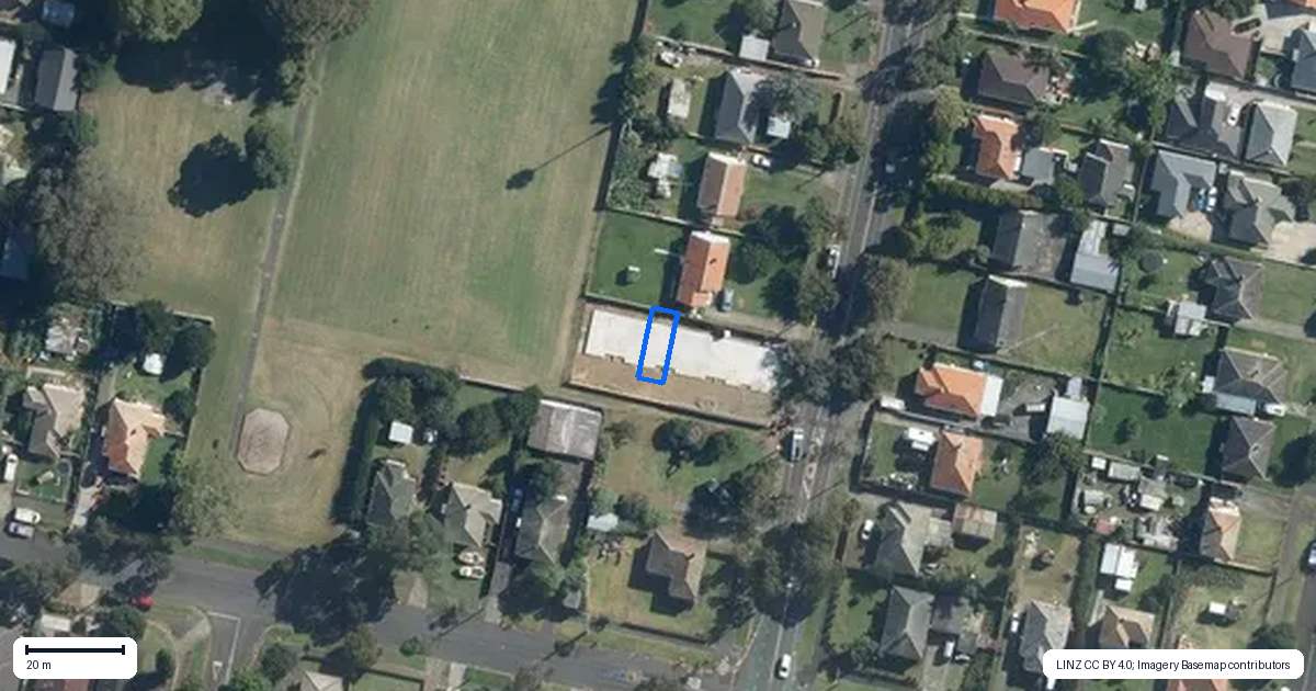 Property context map for 5/21 Erima Avenue, Point England, Auckland