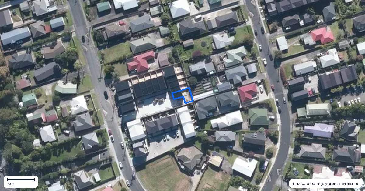 Property context map for 14/25 Titoki Street, Te Atatu Peninsula, Auckland