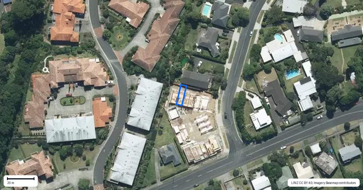 Property context map for 69D Roberta Avenue, Glendowie, Auckland