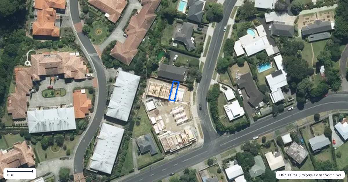 Property context map for 69A Roberta Avenue, Glendowie, Auckland