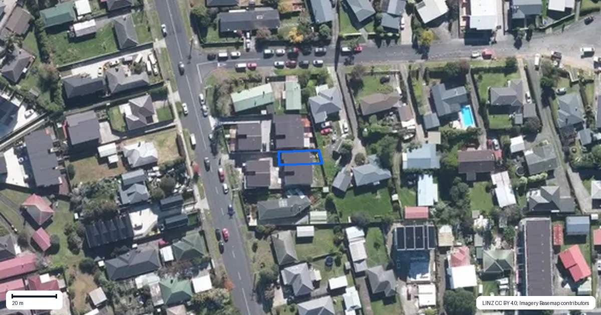 Property context map for 647C Te Atatu Road, Te Atatu Peninsula, Auckland
