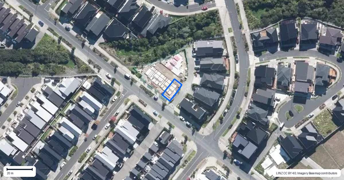 Property context map for 14E Tahingamanu Road, Hobsonville, Auckland
