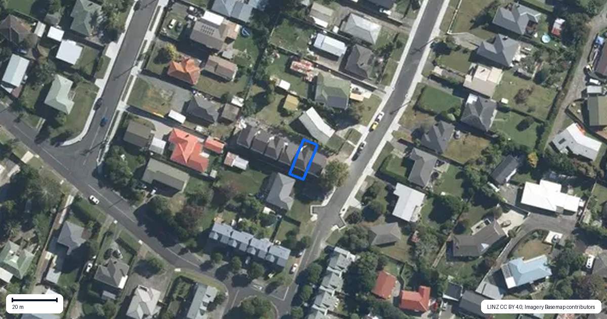 Property context map for 21B Laura Street, Kelston, Auckland