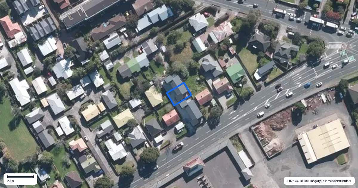 Property context map for 9C Ash Street, Avondale, Auckland