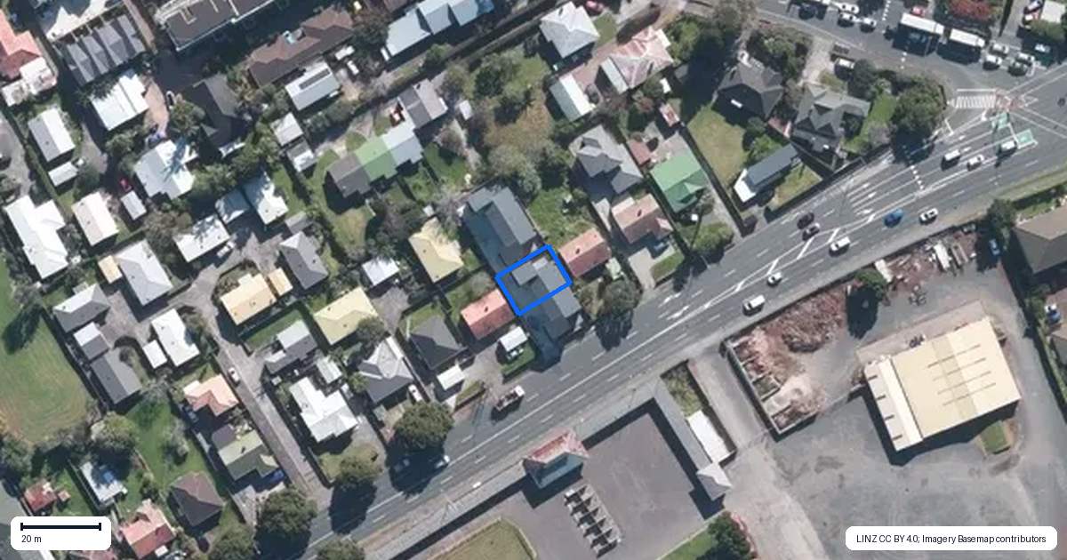 Property context map for 9B Ash Street, Avondale, Auckland
