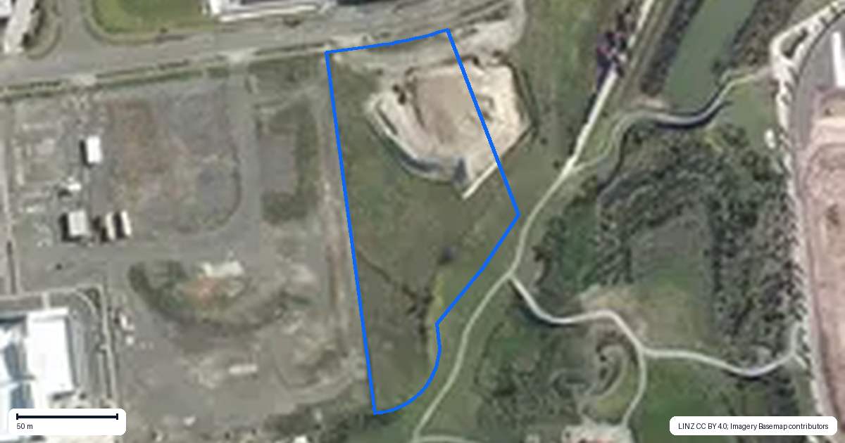 Property context map for 9 Kakano Road, Westgate, Auckland