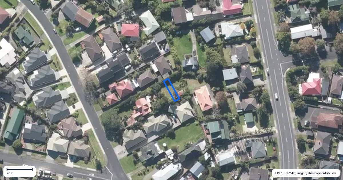 Property context map for 8/19 Drake Street, Howick, Auckland