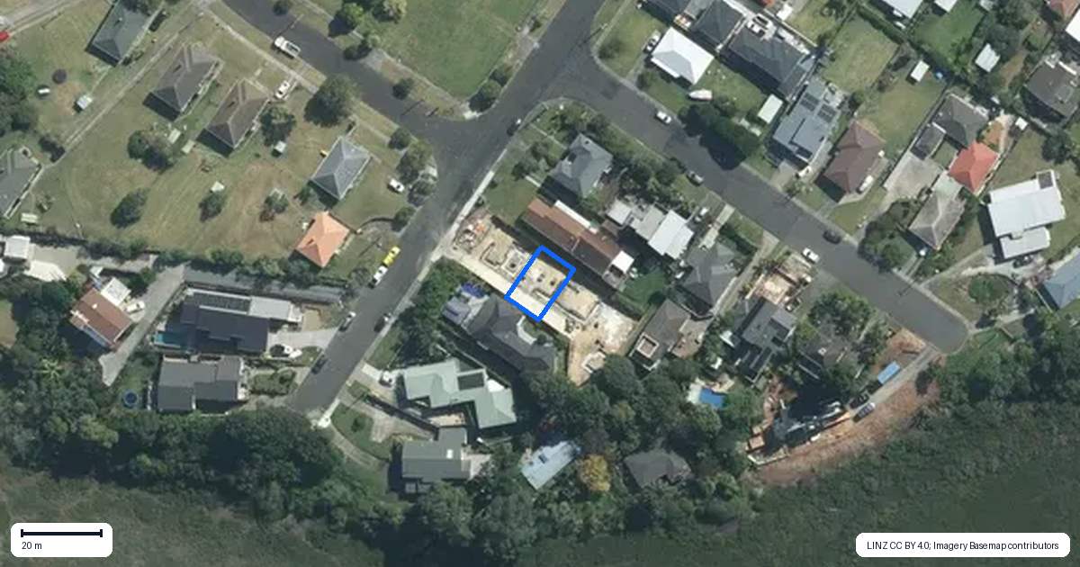 Property context map for 112B Eversleigh Road, Belmont, Auckland