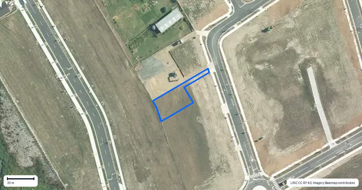 Property context map for 24 Arahi Road, Clevedon