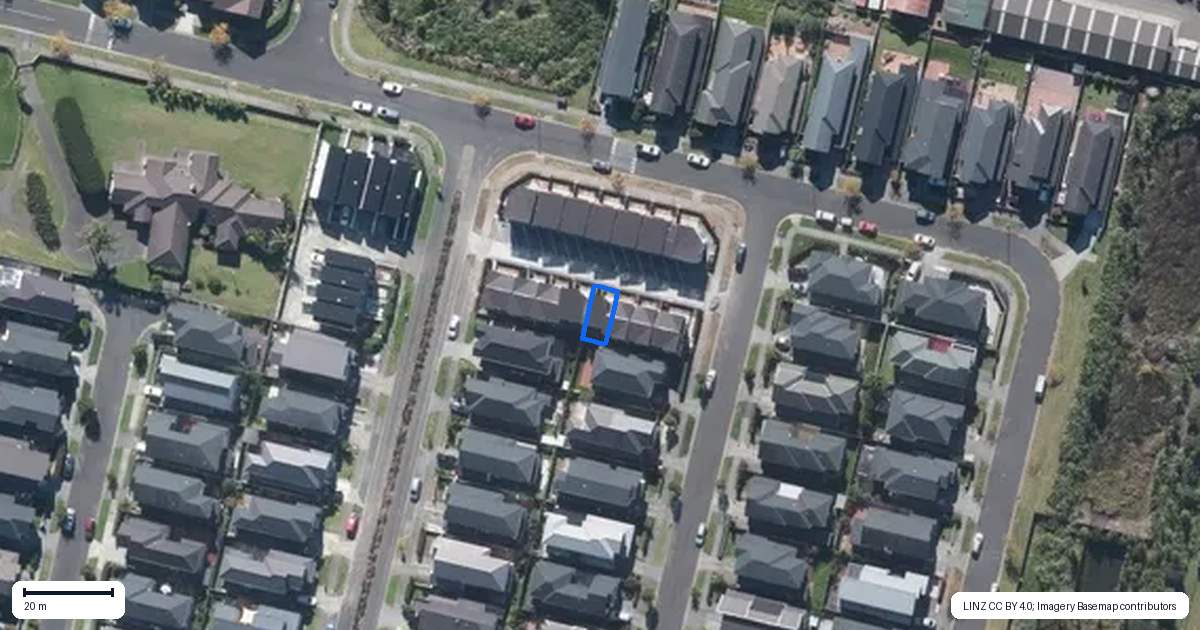 Property context map for 4/3 Pinefield Road, Whenuapai, Auckland