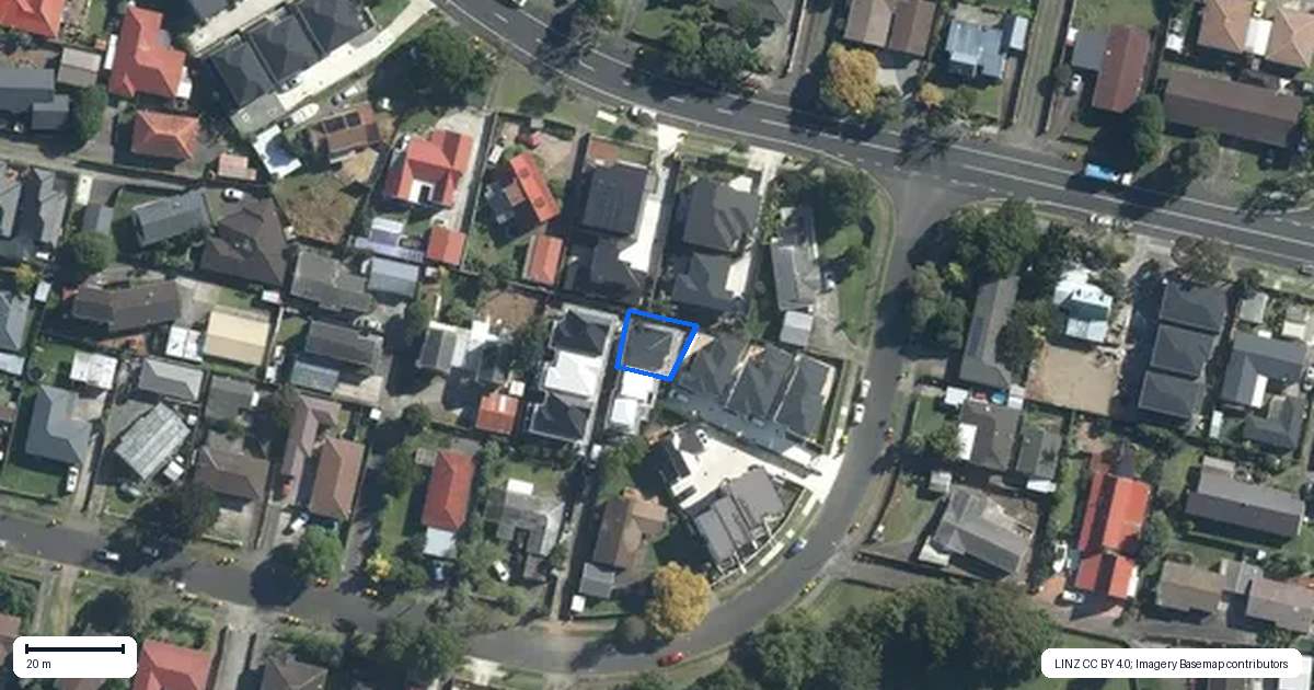 Property context map for 9B Glennandrew Drive, Half Moon Bay, Auckland