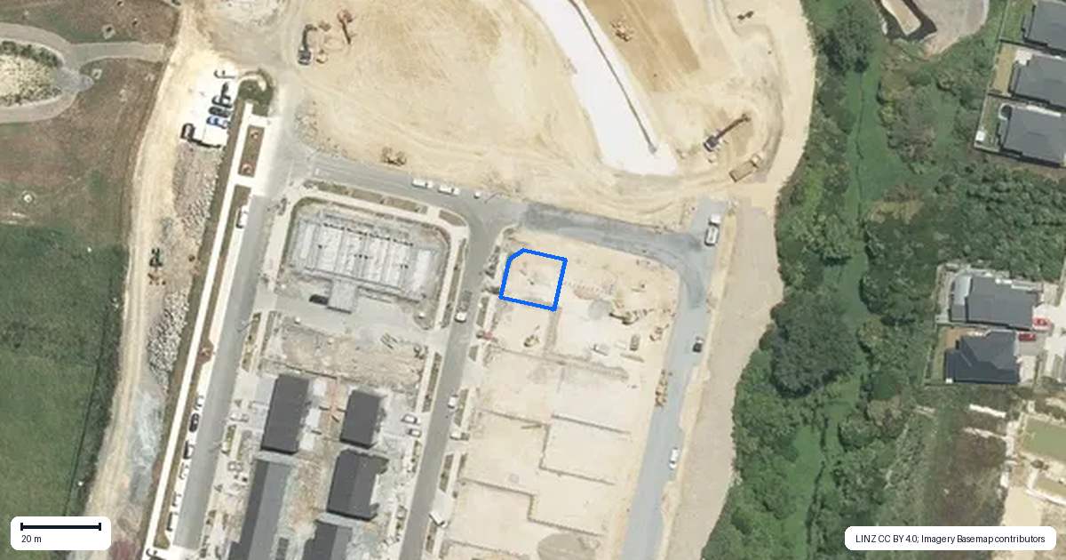 Property context map for 17 Huru Road, Flat Bush, Auckland