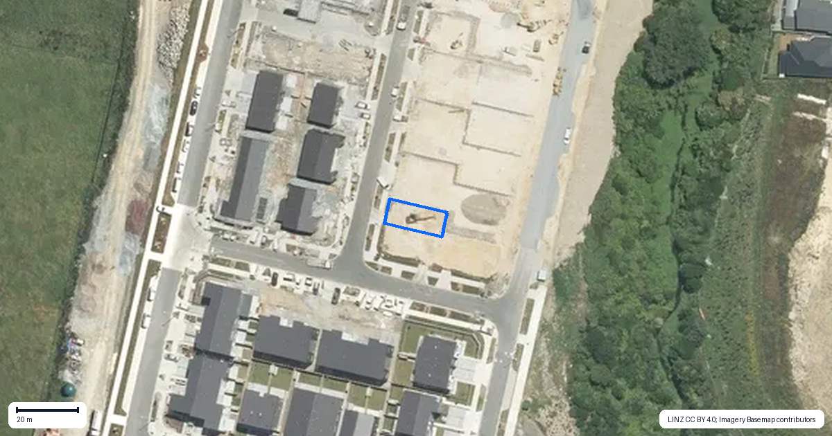 Property context map for 1 Huru Road, Flat Bush, Auckland