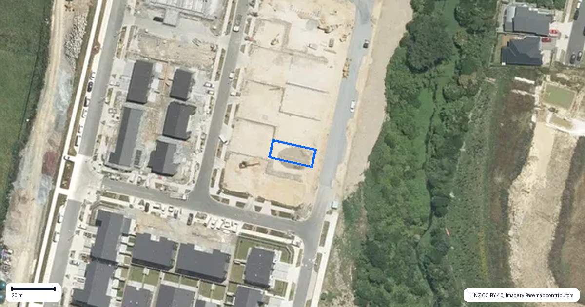 Property context map for 26 Koura Road, Flat Bush, Auckland
