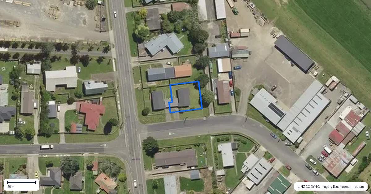 Property context map for 74B Main Street, Edgecumbe