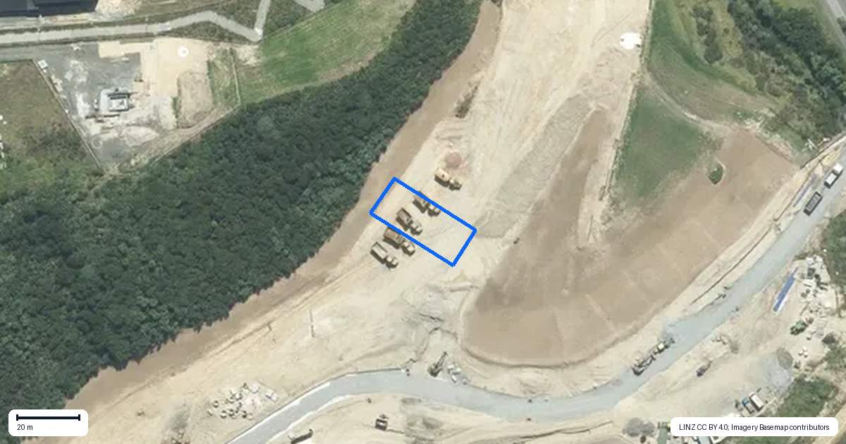 Property context map for 5 Humenga Place, Long Bay, Auckland