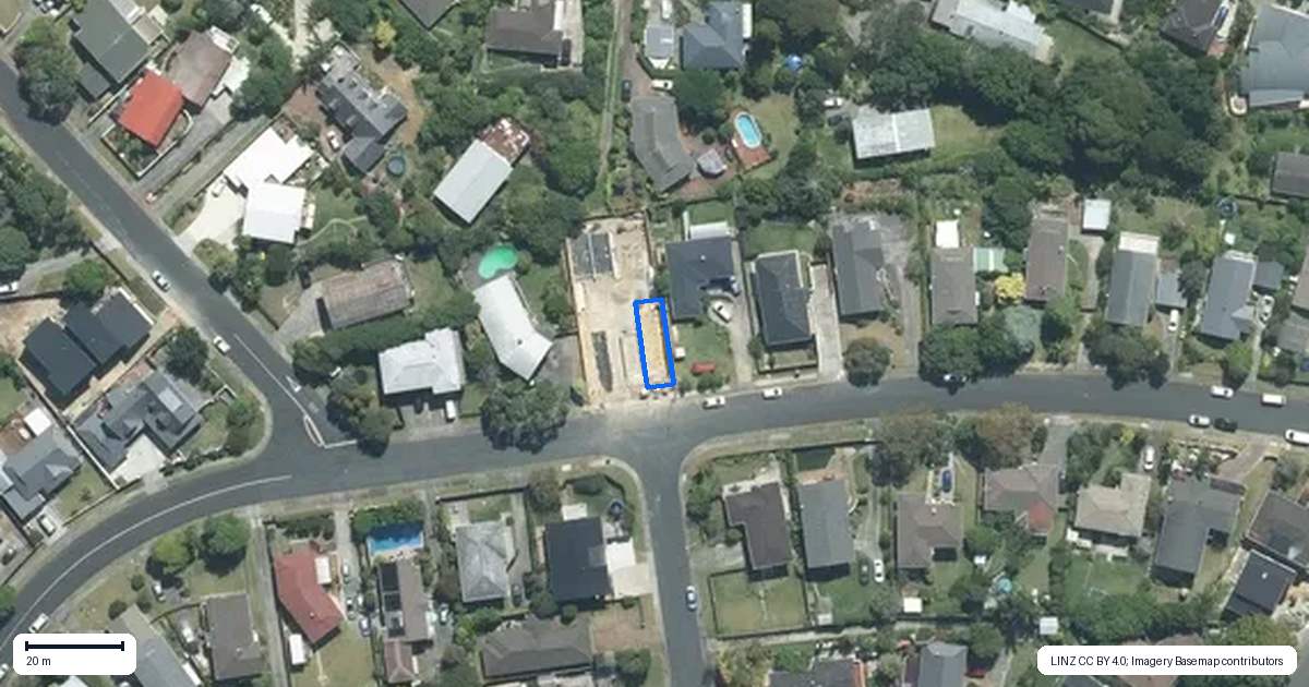 Property context map for 72A Weatherly Road, Torbay, Auckland