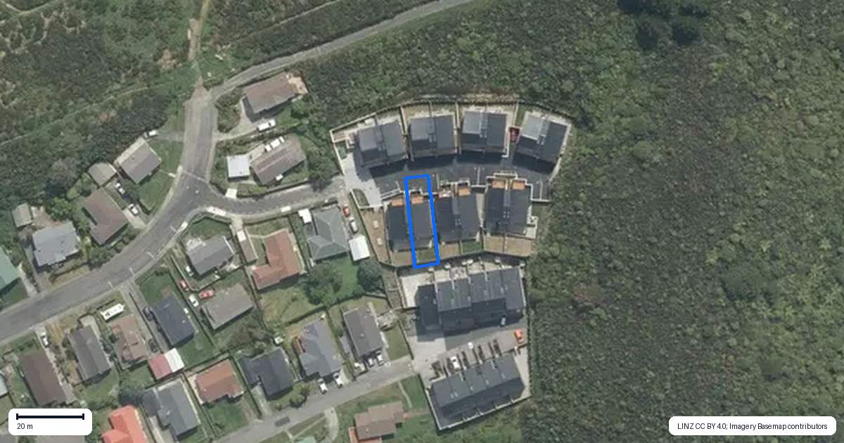 Property context map for 8 Stockden Place, Karori, Wellington