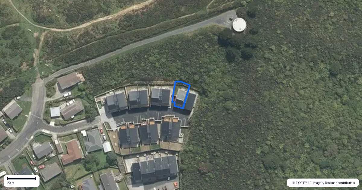 Property context map for 15 Stockden Place, Karori, Wellington