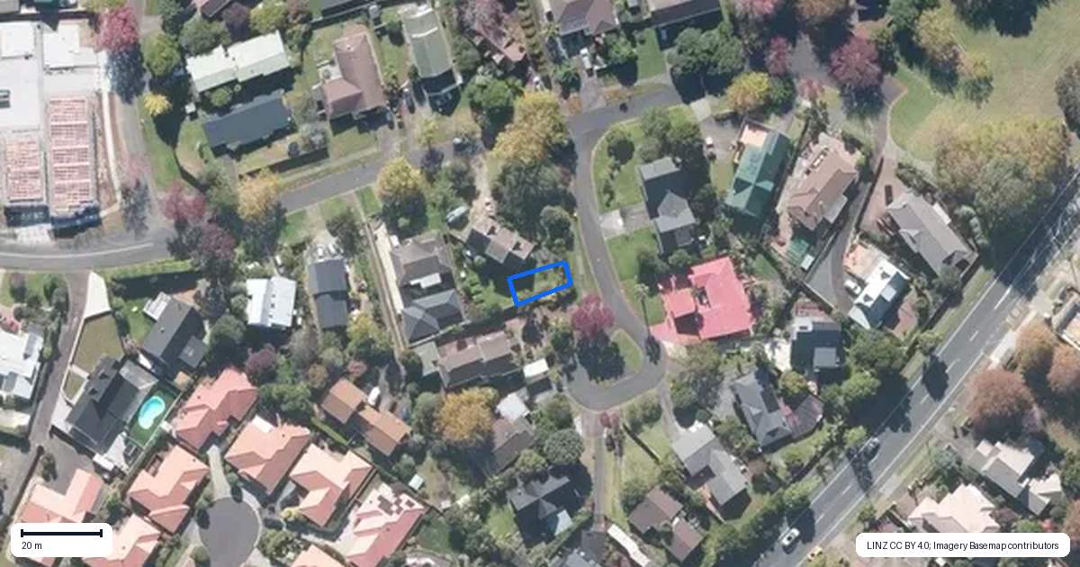 Property context map for 7/1 Photinia Place, Botany Downs, Auckland