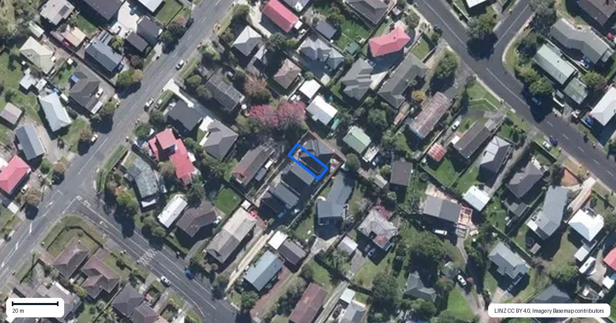 Property context map for 8E Butterworth Drive, Glendene, Auckland